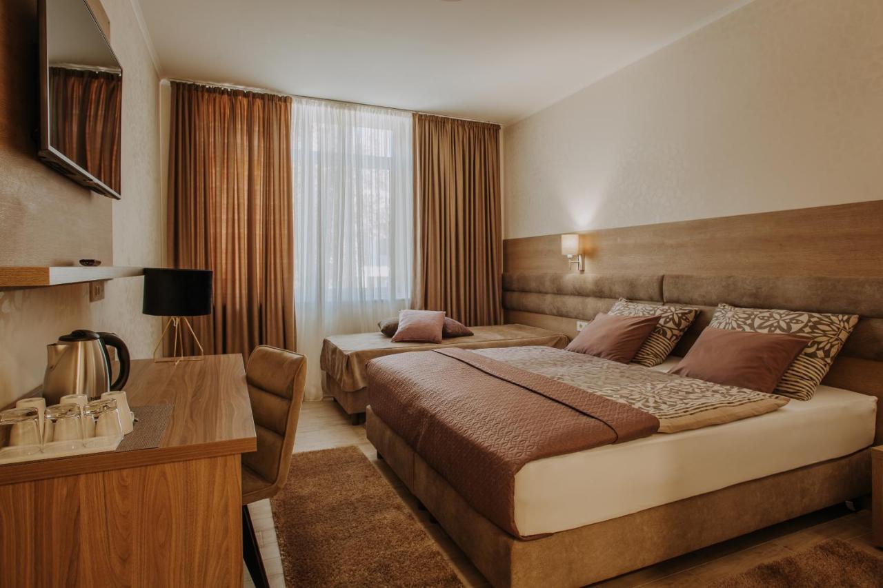 Villa Martini - Apartments & Rooms วูโควาร์ ภายนอก รูปภาพ